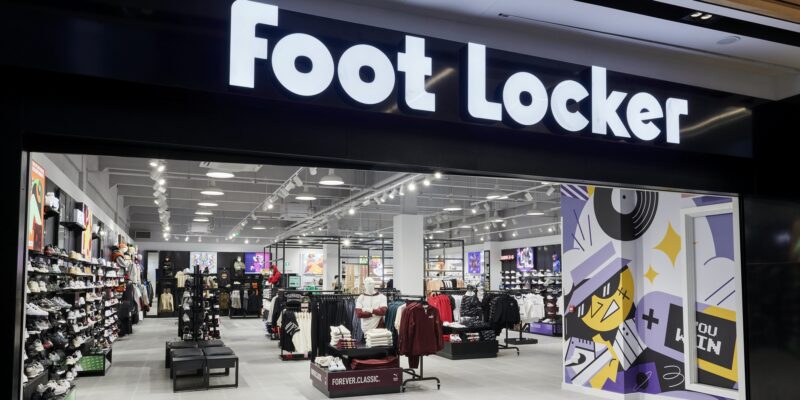 Navigating Foot Locker’s Website: Tips and Tricks for Online Shopping
